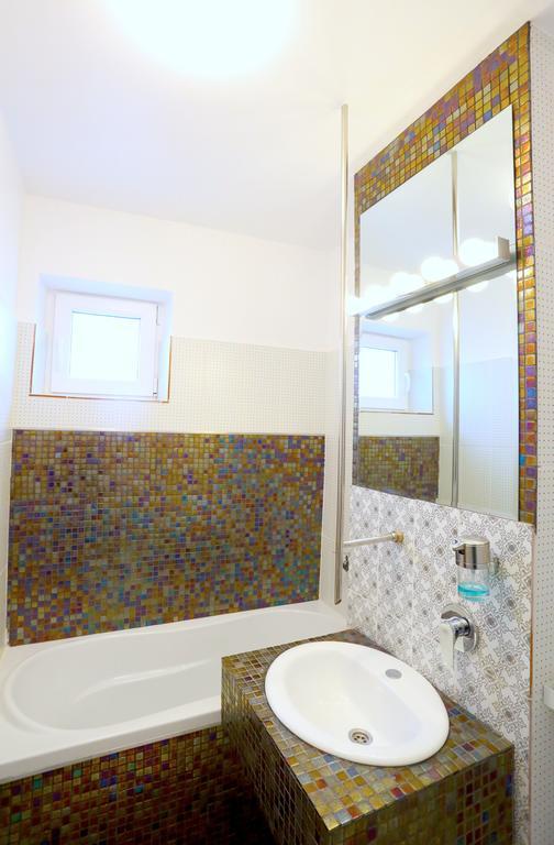 Soho Apartment Near Ceronav غالات المظهر الخارجي الصورة